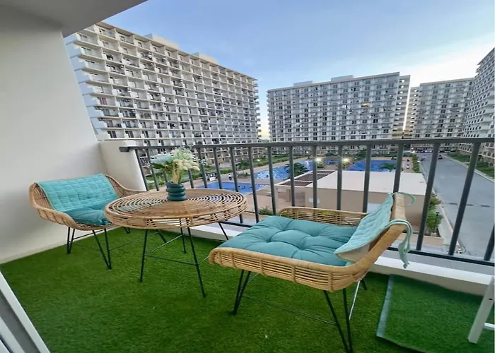 Guest house Cozy With Balcony And Pool View